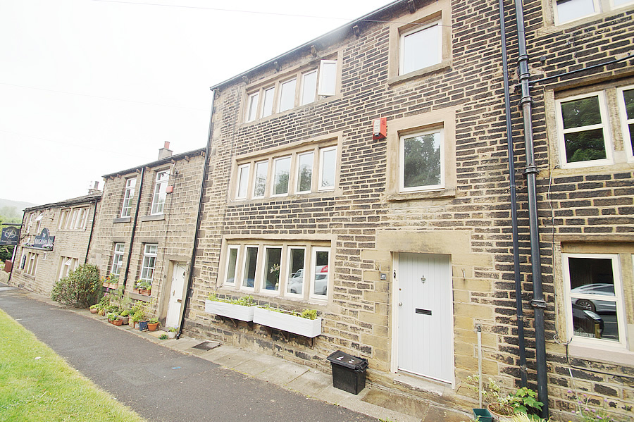 27 Wool Road Dobcross Bridges Estate Agents