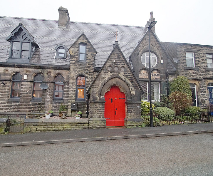 93 Church Road Uppermill Bridges Estate Agents