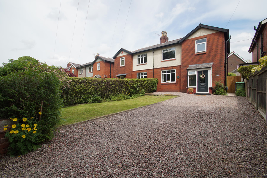 118 Carr Lane Bridges Estate Agents