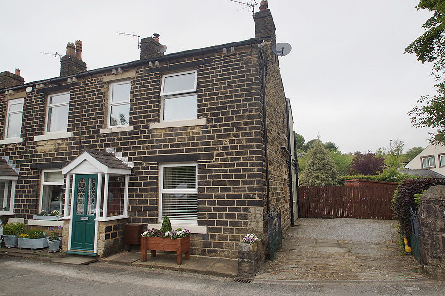 1 Station Cottages Diglea Diggle Bridges Estate Agents