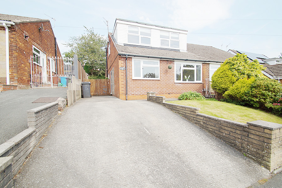 8 Carr House Road, Springhead Bridges Estate Agents